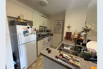 4823 Via Palm Lks #1318, West Palm Beach, FL 33417 - Photo 5