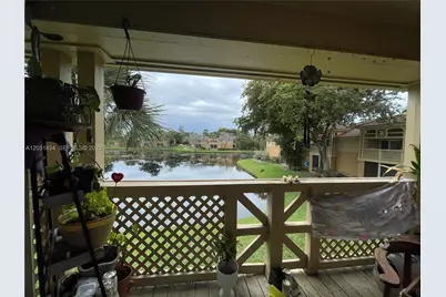 4823 Via Palm Lks #1318, West Palm Beach, FL 33417 - Photo 1