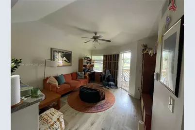 4823 Via Palm Lks #1318, West Palm Beach, FL 33417 - Photo 3