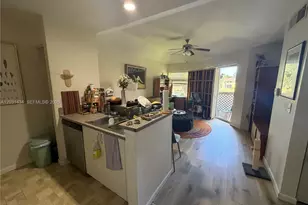 4823 Via Palm Lakes, West Palm Beach, FL 33417 - Photo 3
