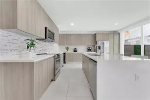6750 NW 103rd Ave, Doral, FL 33178 - Photo 5