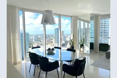 475 Brickell Ave #3915, Miami, FL 33131 - Photo 3