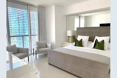 475 Brickell Ave #3915, Miami, FL 33131 - Photo 11