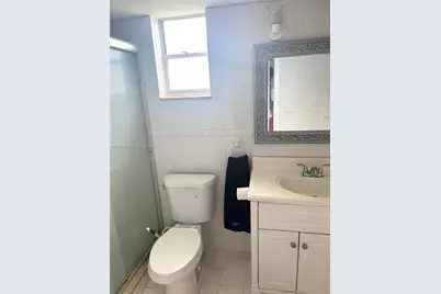 2581 N Garden Dr N #203, Lake Worth, FL 33461 - Photo 9