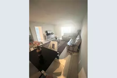 2581 N Garden Dr N #203, Lake Worth, FL 33461 - Photo 5