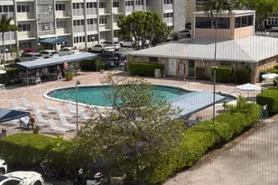 215 SE 3rd Ave, Hallandale Beach, FL 33009 - Photo 9