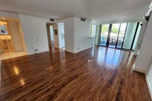 1301 River Reach Dr, Fort Lauderdale, FL 33315 - Photo 5