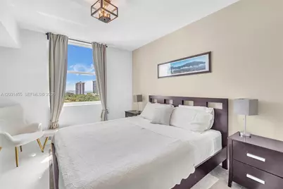1723 SW 2nd Ave #1001, Miami, FL 33129 - Photo 17