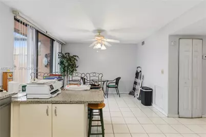 1184 NW 122nd Ter, Pembroke Pines, FL 33026 - Photo 21