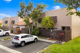 1184 NW 122nd Terrace, Pembroke Pines, FL 33026 - Photo 55