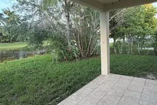 748 Tulip Cir, Weston, FL 33327 - Photo 23