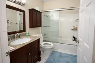 748 Tulip Cir, Weston, FL 33327 - Photo 15