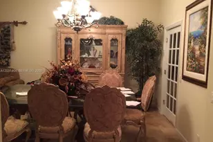 748 Tulip Cir, Weston, FL 33327 - Photo 11