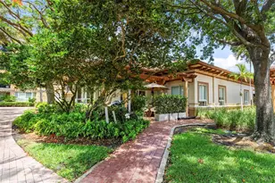 16132 Emerald Estates Dr, Weston, FL 33331 - Photo 33