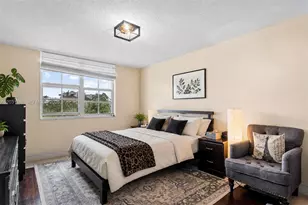 19701 E Country Club Dr, Aventura, FL 33180 - Photo 11
