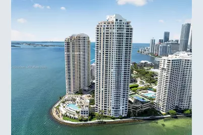848 Brickell Key Dr #3402, Miami, FL 33131 - Photo 11