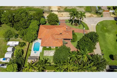 19382 SW 293rd St, Homestead, FL 33030 - Photo 37