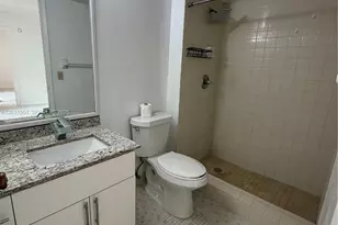 13701 Kendale Lakes Cir, Miami, FL 33183 - Photo 7