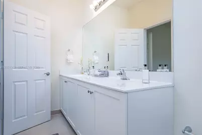 6502 S Anise  Ct, Davie, FL 33314 - Photo 17