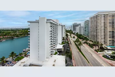 5660 Collins Ave #14C, Miami Beach, FL 33140 - Photo 3
