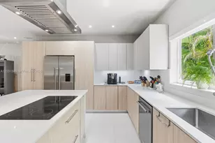1270 NE 97th St, Miami Shores, FL 33138 - Photo 23