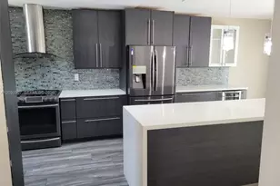 6747 Crooked Palm Terrace, Miami Lakes, FL 33014 - Photo 5