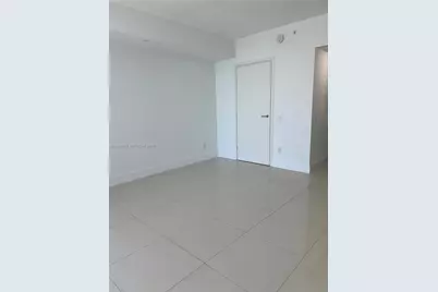 1300 Brickell Bay Dr #1606, Miami, FL 33131 - Photo 7