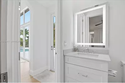 12160 NW 18th St, Plantation, FL 33323 - Photo 75