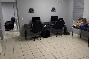 901 NE 42nd Ave, Homestead, FL 33033 - Photo 11