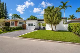 8819 Dickens Ave, Surfside, FL 33154 - Photo 1