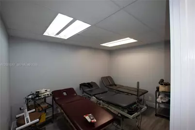 [Address not provided], Hollywood, FL 33021 - Photo 13