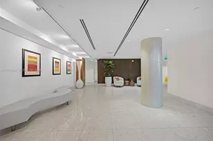 3801 Collins Ave, Miami Beach, FL 33140 - Photo 7