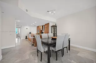 3801 Collins Ave, Miami Beach, FL 33140 - Photo 15