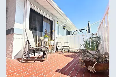 2640 W Gately Dr W #202, West Palm Beach, FL 33415 - Photo 13
