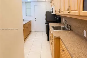 3660 NE 166th St, North Miami Beach, FL 33160 - Photo 9