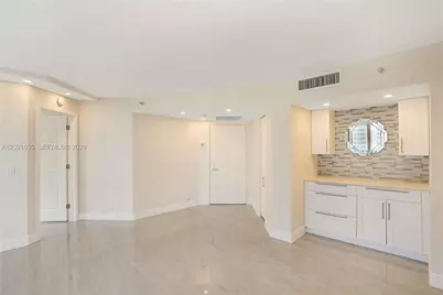 3500 Mystic Pointe Dr #1206, Aventura, FL 33180 - Photo 27