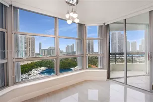 3500 Mystic Pointe Dr, Aventura, FL 33180 - Photo 31