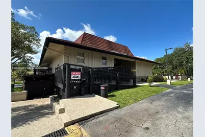 601 Ives Dairy Rd #401-8, Miami, FL 33179 - Photo 49