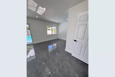 9934 SW 195th St, Cutler Bay, FL 33157 - Photo 5