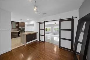 3261 SW 20th St, Miami, FL 33145 - Photo 17