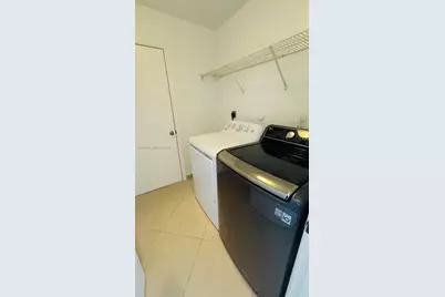 10420 SW 24th Ct, Miramar, FL 33025 - Photo 11
