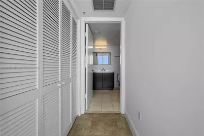 665 NE 25th St #1504, Miami, FL 33137 - Photo 11