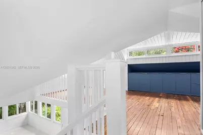 3945 Loquat Ave, Miami, FL 33133 - Photo 29