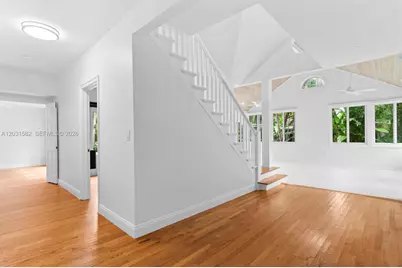 3945 Loquat Ave, Miami, FL 33133 - Photo 11