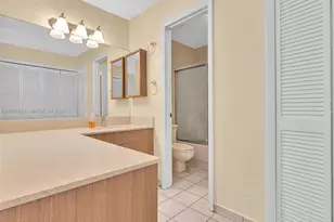 10828 SW 72nd St, Miami, FL 33173 - Photo 33
