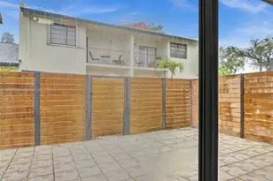 10828 SW 72nd St, Miami, FL 33173 - Photo 19