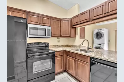 10828 SW 72nd St #205, Miami, FL 33173 - Photo 23