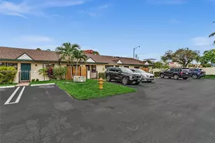 10828 SW 72nd St, Miami, FL 33173 - Photo 43