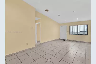 10828 SW 72nd St #205, Miami, FL 33173 - Photo 9