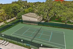 10828 SW 72nd St, Miami, FL 33173 - Photo 39
